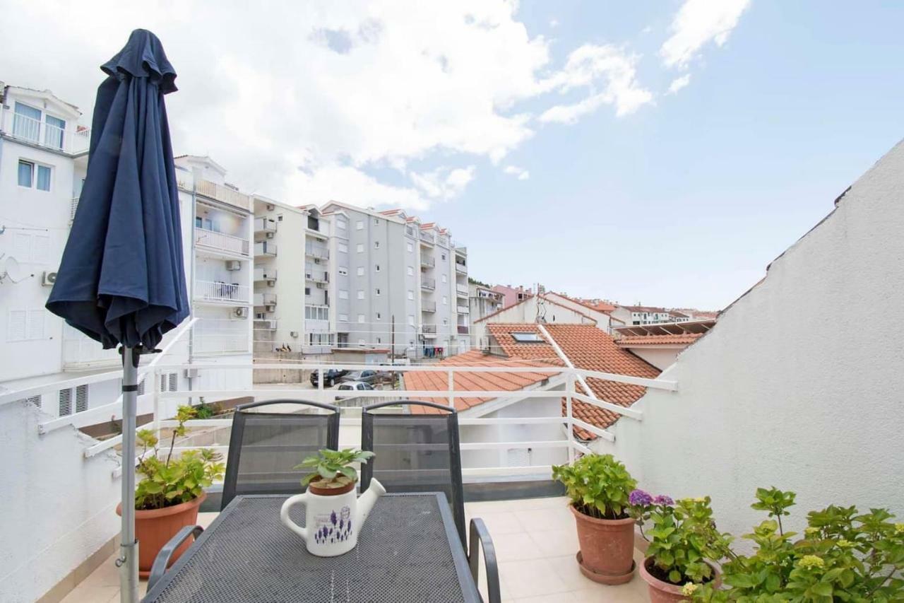 Apartamento Apartman Miletic Makarska Exterior foto